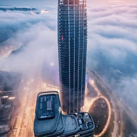 Nikas Eurovea Apartments - Free Parking 布拉迪斯拉发 外观 照片