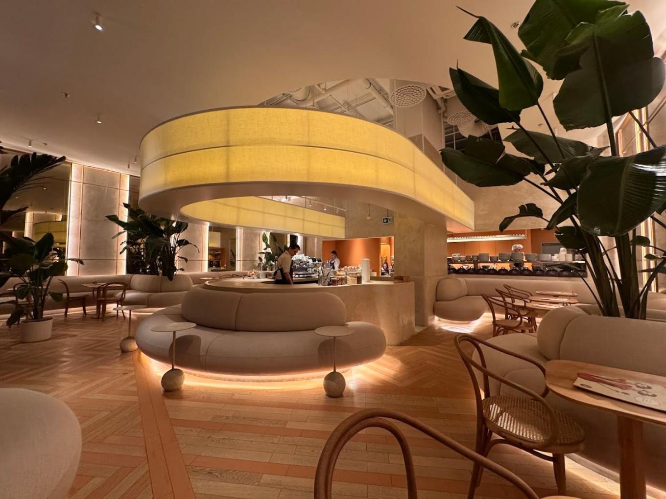 Nikas Eurovea Apartments - Free Parking 布拉迪斯拉发 外观 照片